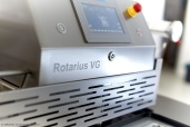 Poloautomatický balicí stroj Variovac Rotarius